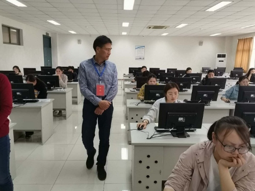 ���K���w�г���(j��)��(hu��)Ӌ(j��)��ԇ